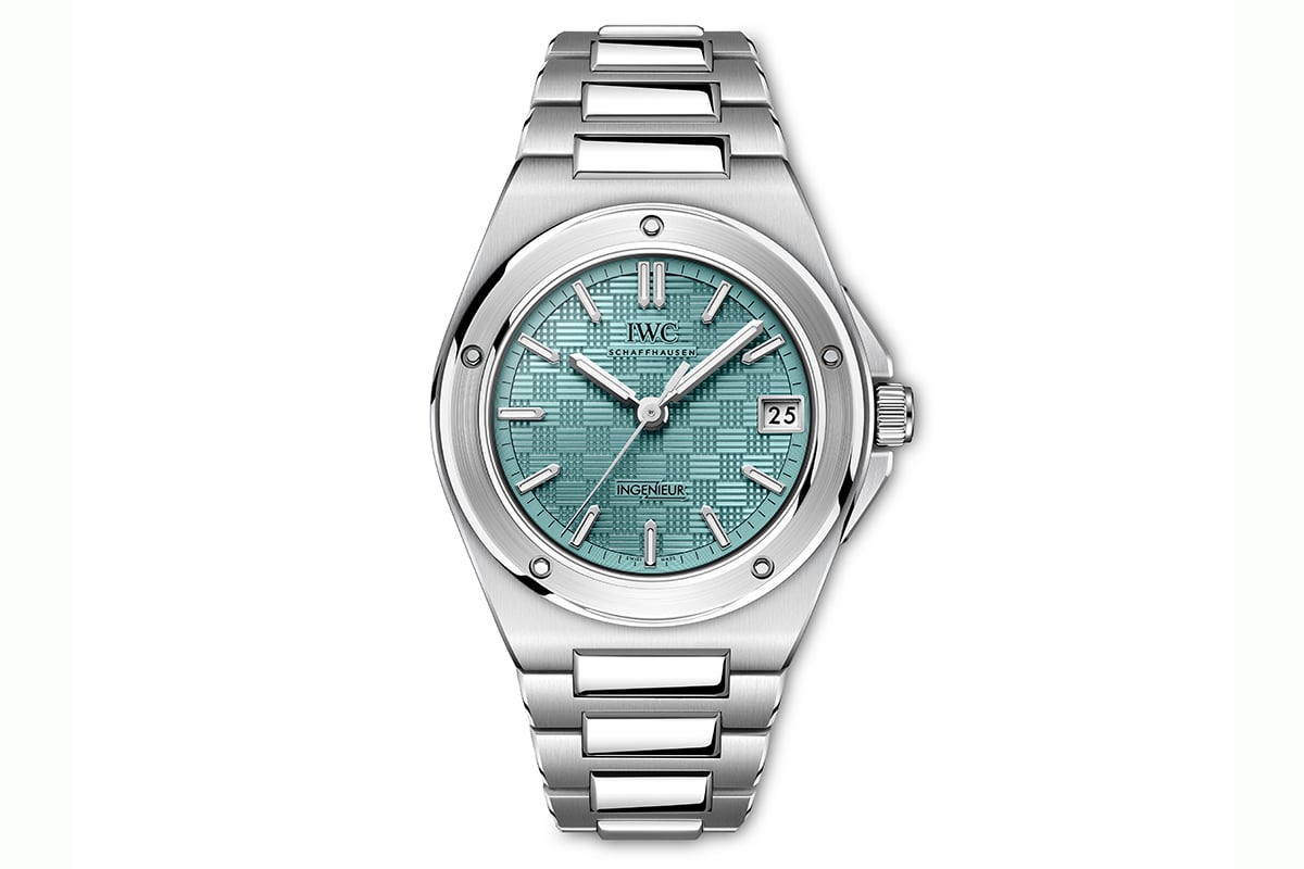 「IWCシャフハウゼン インヂュニア・オートマティック 35」プール・カラー（品番：IW324902、190万6300円 消費税込）