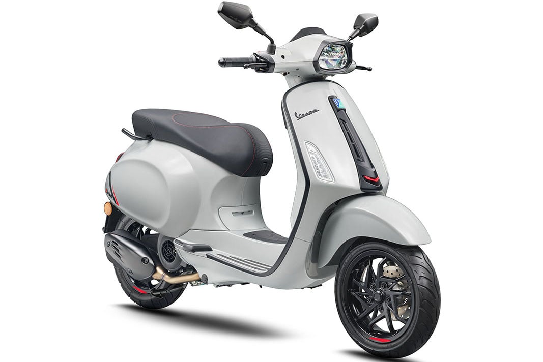 ベスパ「スプリントS 180」