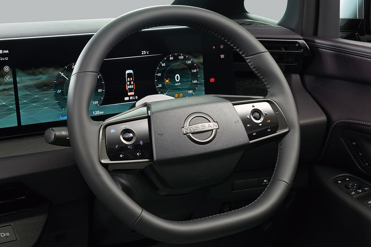 日産 新型「エルグランド AUTECH LINE」