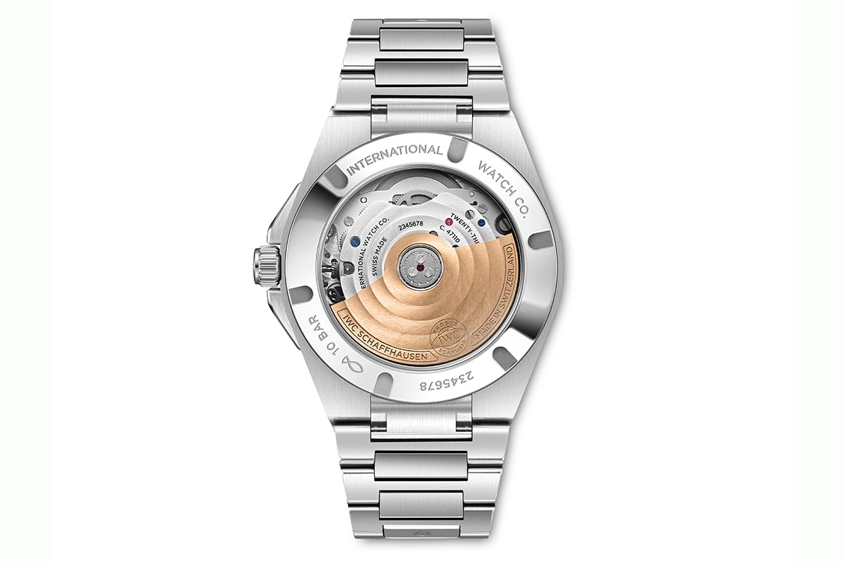 「IWCシャフハウゼン インヂュニア・オートマティック 35」プール・カラー（品番：IW324902、190万6300円 消費税込）