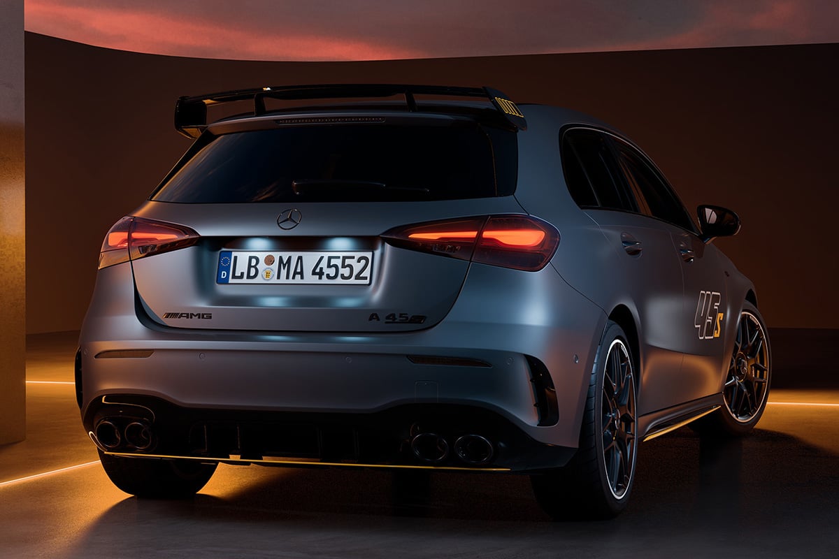 欧州で発表されたメルセデスAMG「A45S ファイナルエディション」