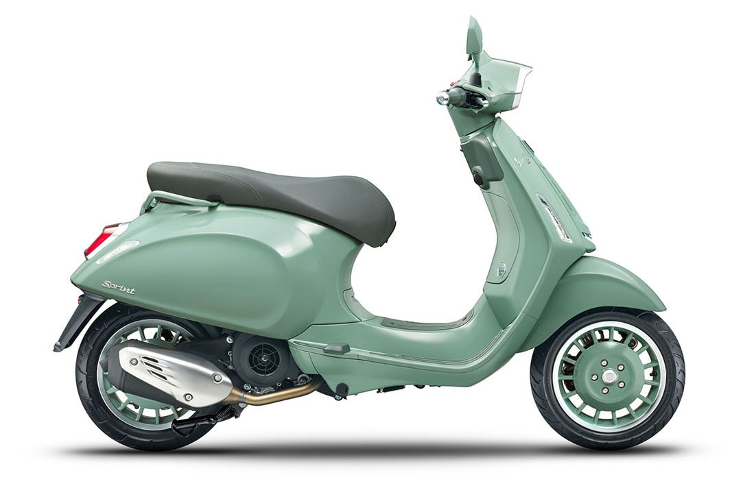 ベスパ「スプリント 80th」
