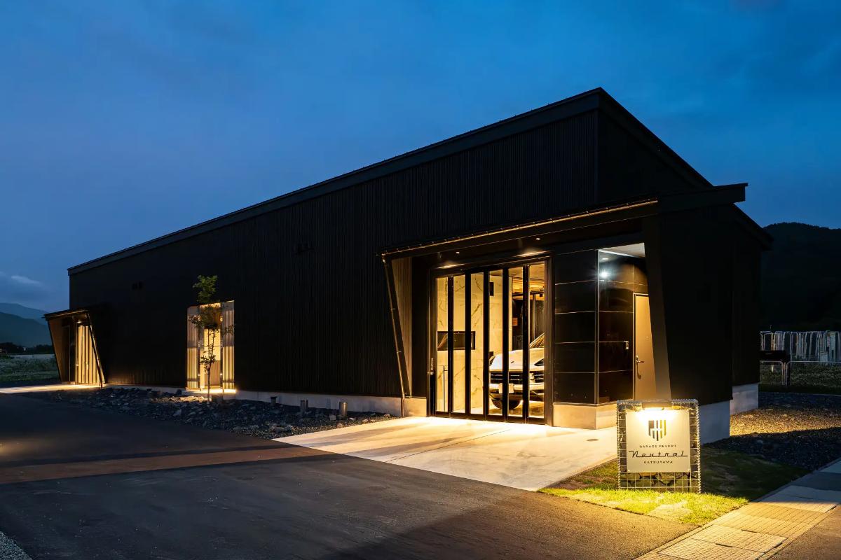 ガレージヴィラ「Garage Resort Neutral Katsuyama（ガレージリゾートニュートラル勝山）」