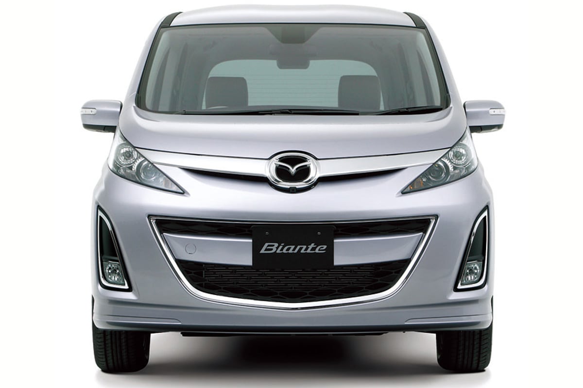 2008年に登場、2018年まで販売されたマツダ「ビアンテ」