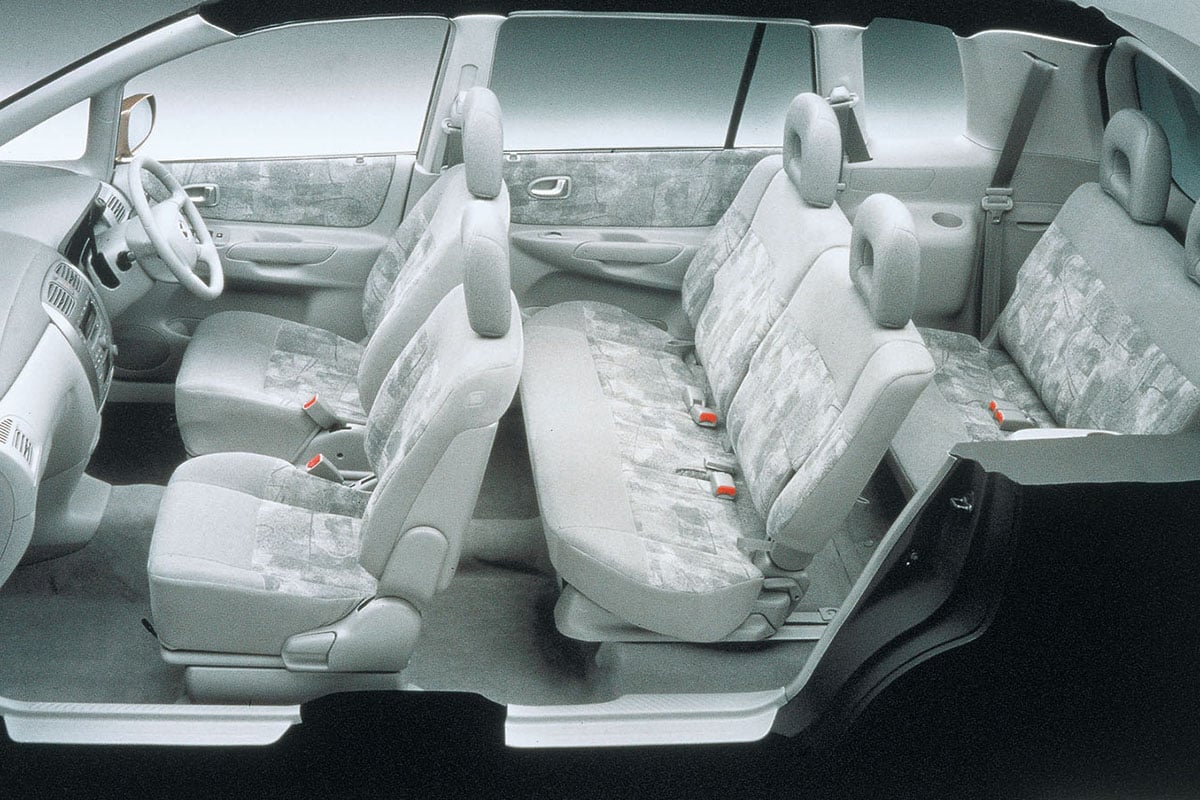 1999年に登場したマツダ初代「プレマシー」