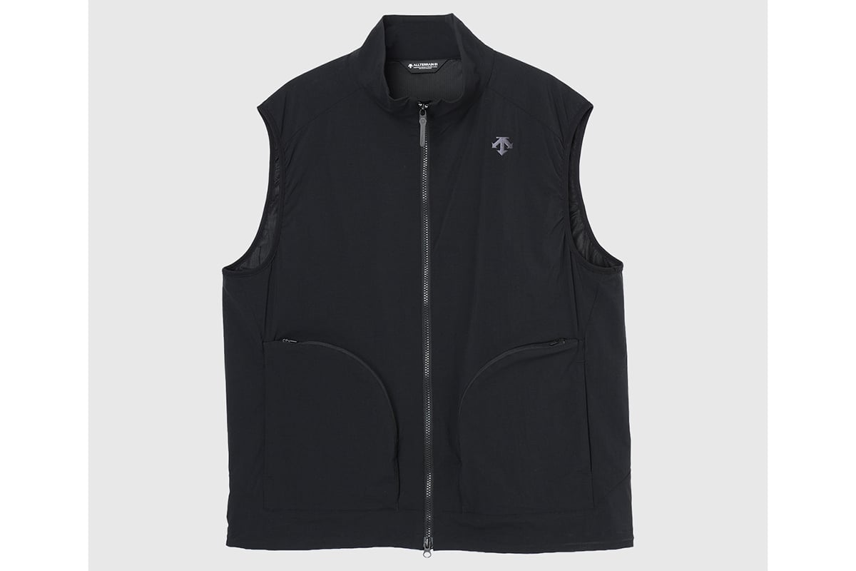 WASHER STRETCH VEST（ブラック）：2万4200円