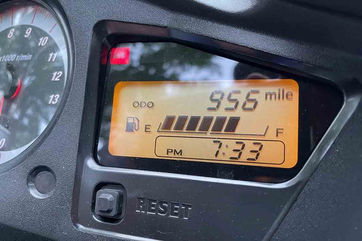 米国オンラインオークションに出品、落札された2007年式のホンダ「VFR800 インターセプター 25周年記念スペシャル」