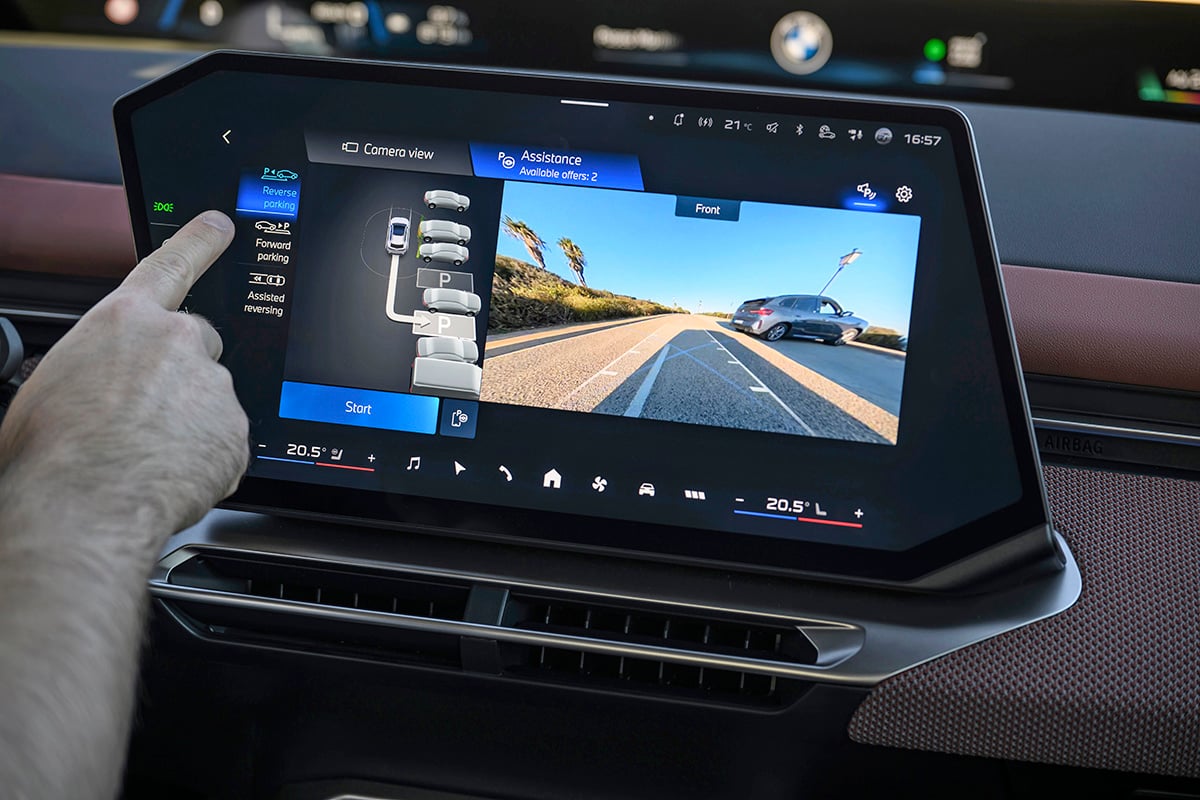 BMW新型「iX3」