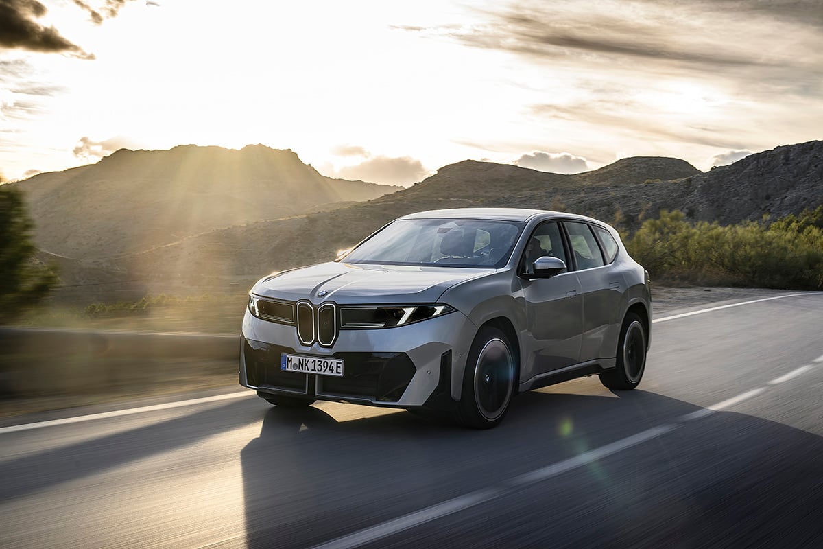 BMW新型「iX3」
