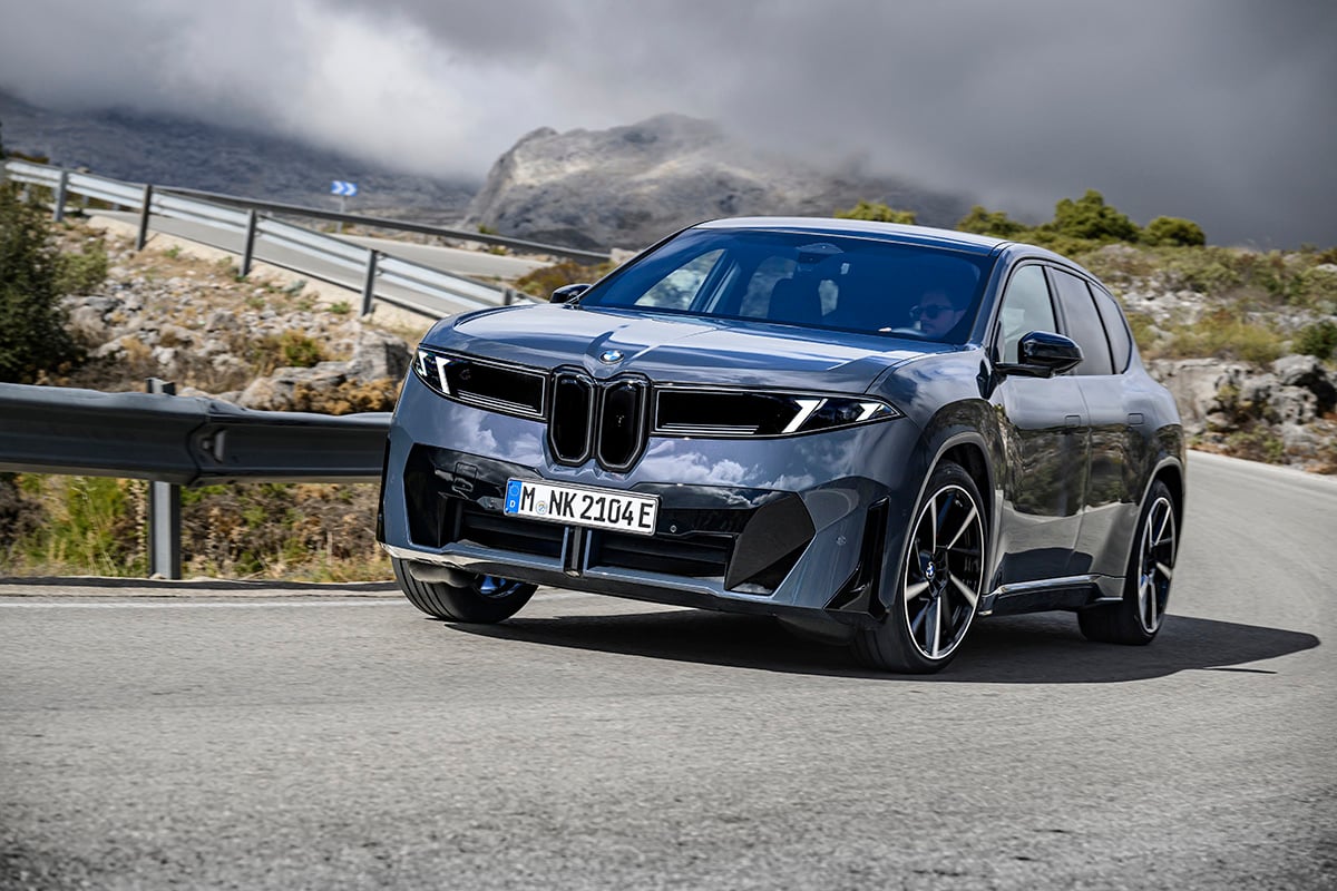 BMW新型「iX3」