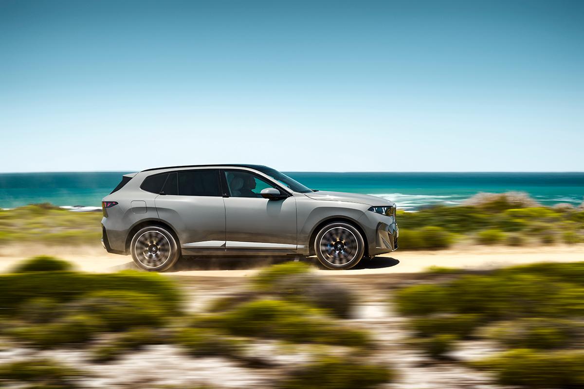 2026年6月30日に世界初公開されたBMW新型「X5」（iX5 60 xDrive）