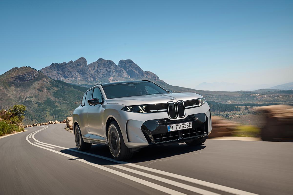 2026年6月30日に世界初公開されたBMW新型「X5」（X5 M60e）