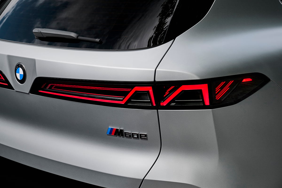 2026年6月30日に世界初公開されたBMW新型「X5」（X5 M60e）