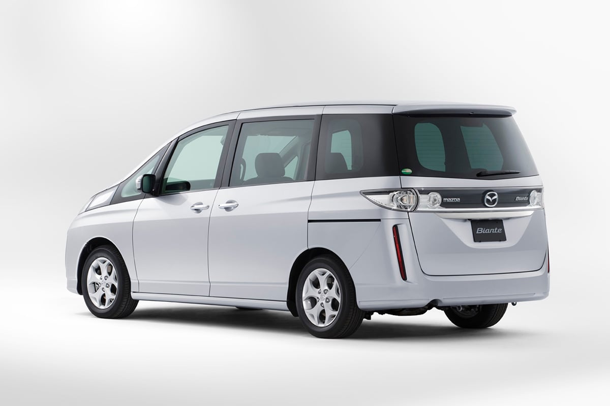 2008年に登場、2018年まで販売されたマツダ「ビアンテ」