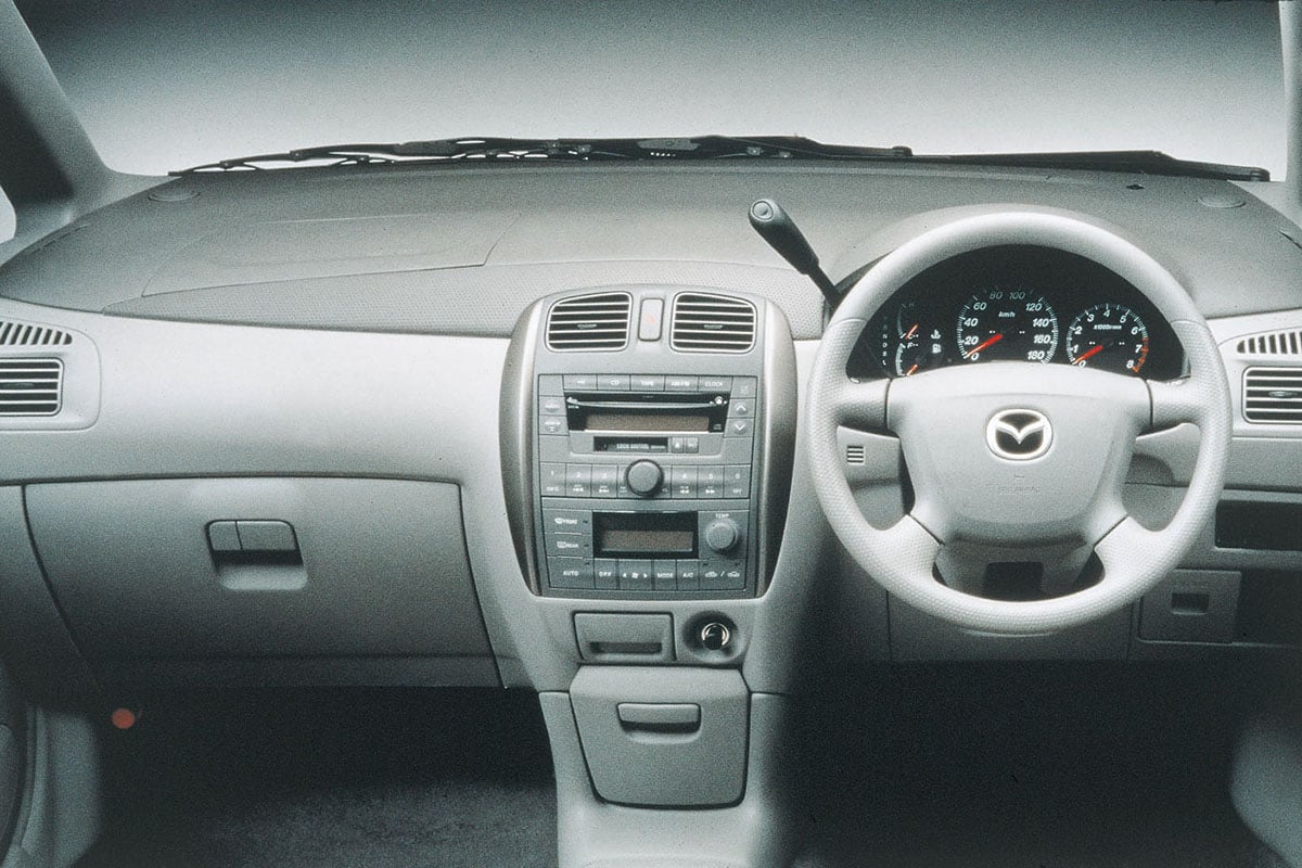 1999年に登場したマツダ初代「プレマシー」