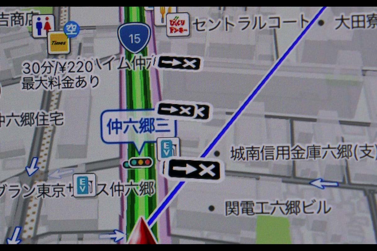 進入禁止のアイコンは、交通標識のデザインとは異なるオリジナルデザインで表示。他のアイコンと干渉することなく識別しやすく配慮している※画面の一部をクローズアップ