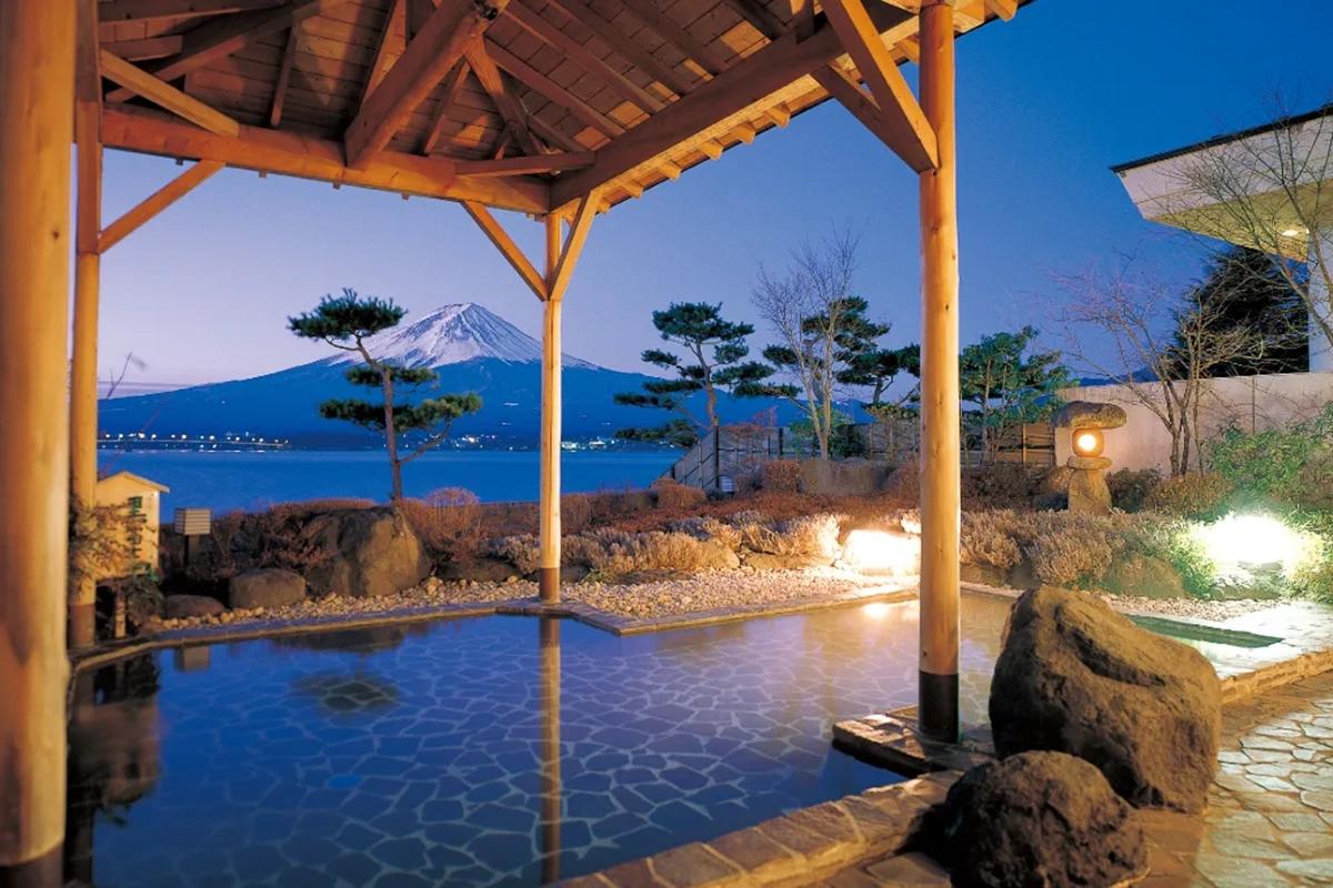 山梨県「富士河口湖温泉郷」