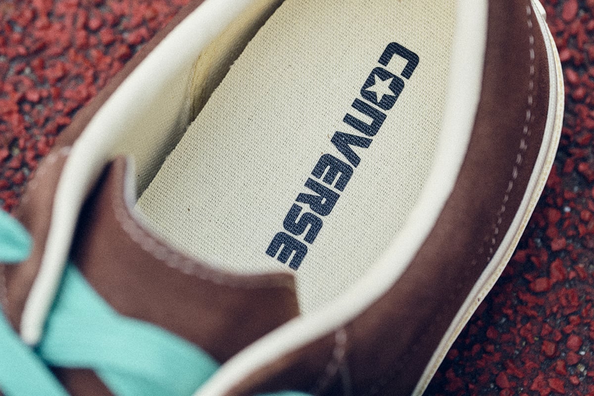 ONE STAR AGED SUEDE（ブラウン×ジェイドグリーン）：1万6500円