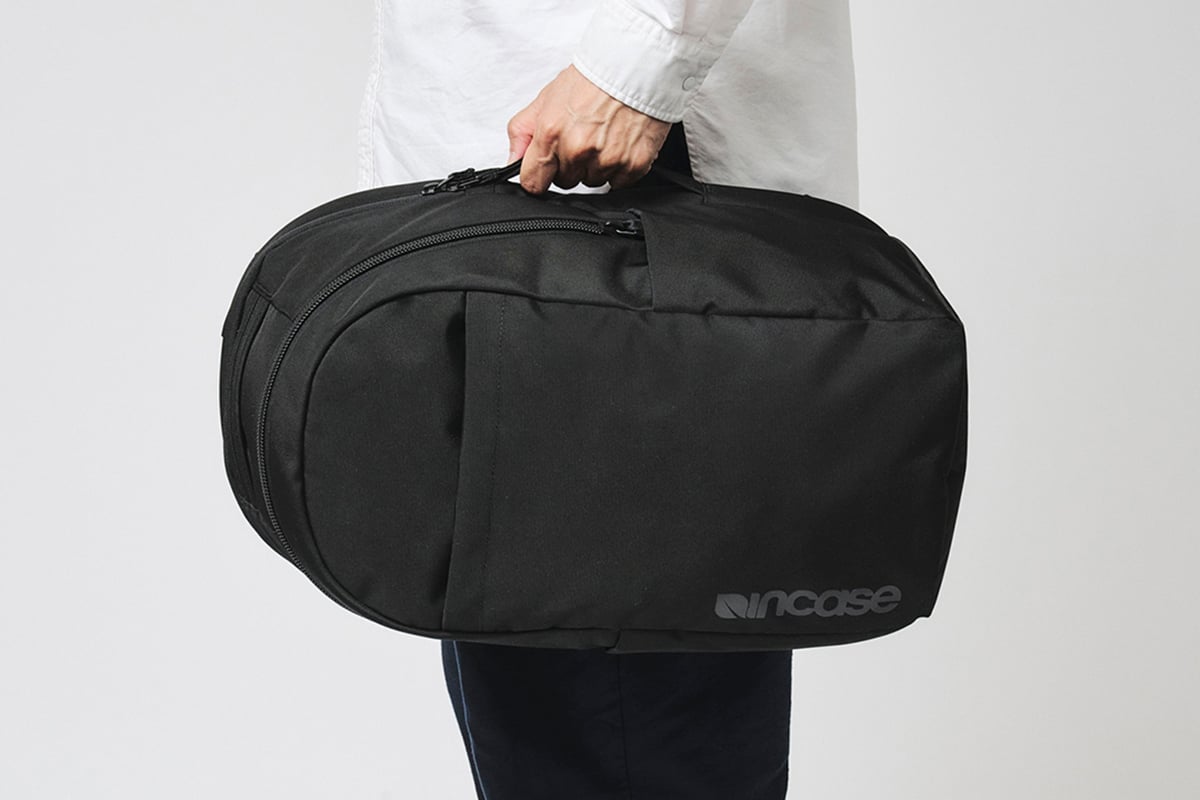 Grid Backpack 23L：2万3100円