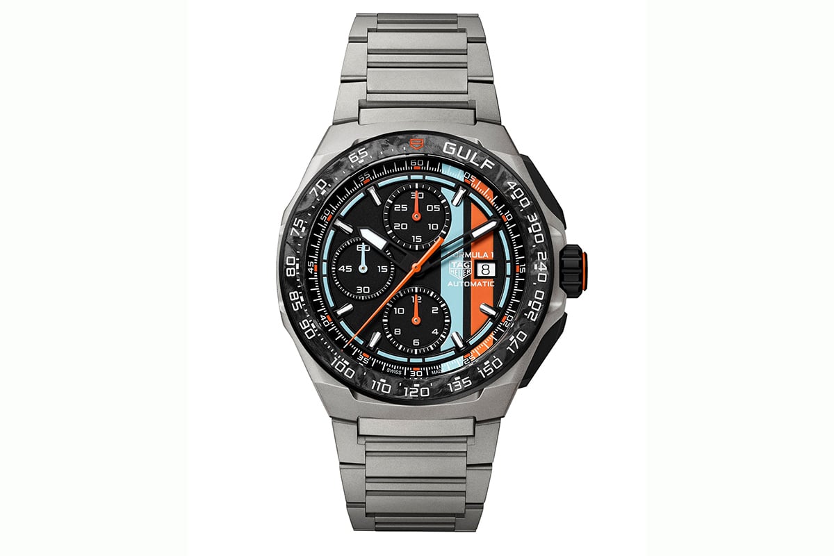 ケース径は44mm。キャリバー16を搭載し、パワーリザーブは約48時間。