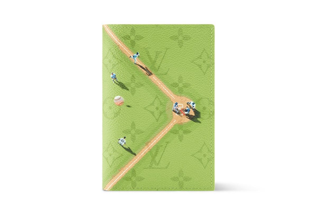 パスポートカバー クーヴェルテュール・パスポール（野球場イラスト）：7万4800円