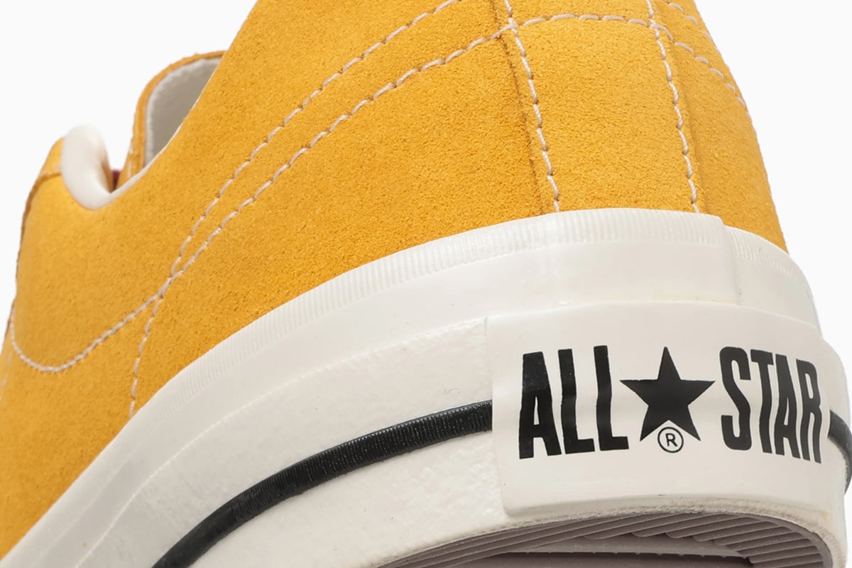 ONE STAR AGED SUEDE（ゴールド×レッド）：1万6500円
