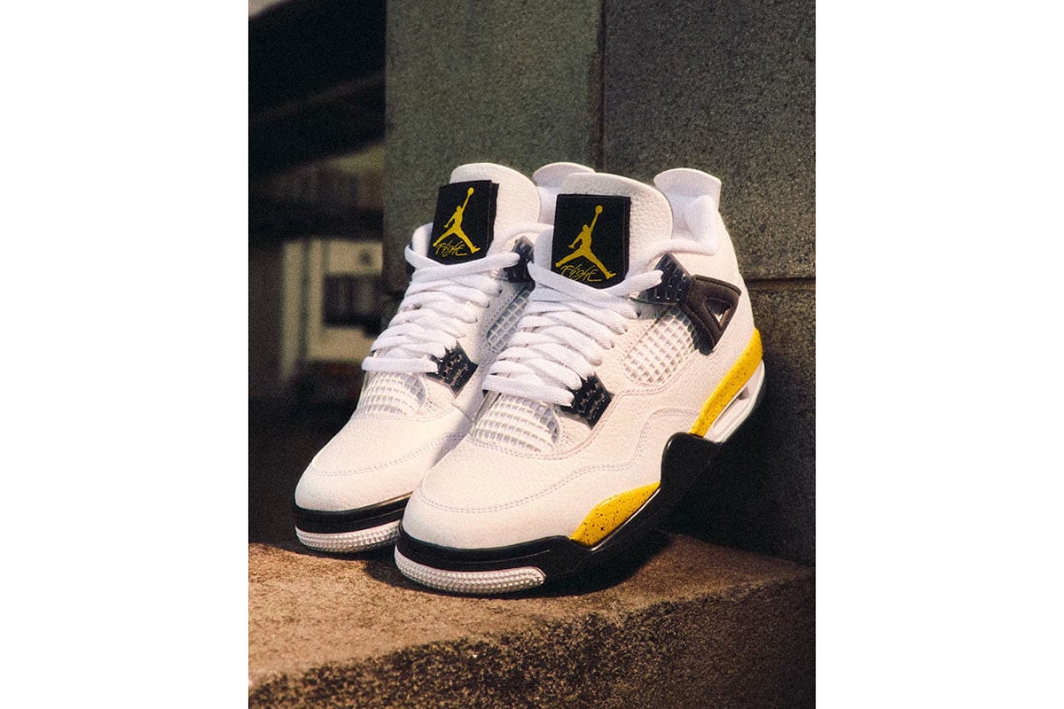 2006年に登場した「エア ジョーダン 4」の人気色“ツアーイエロー”が20年ぶりに復活