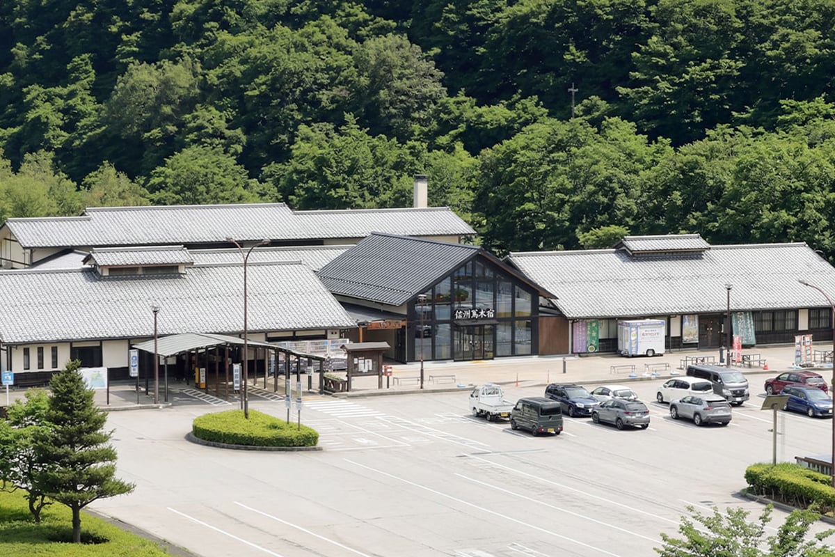 長野県「道の駅 信州蔦木宿」