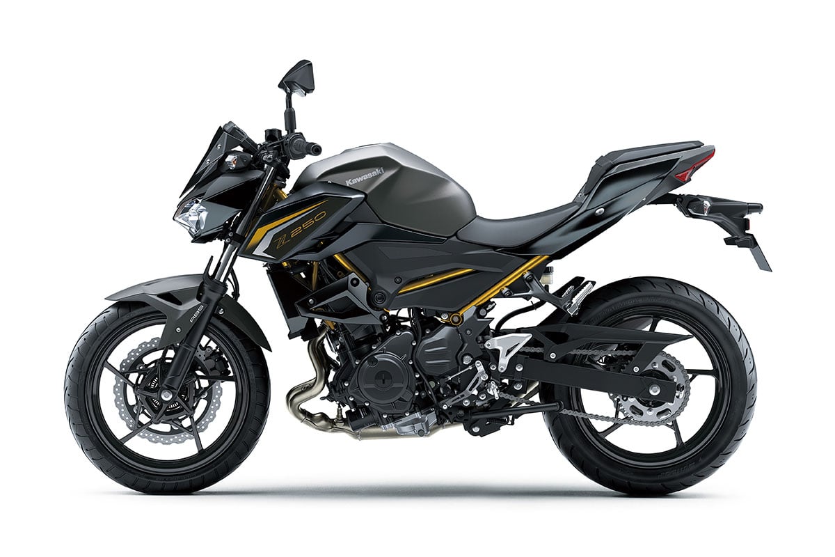カワサキ「Z250」