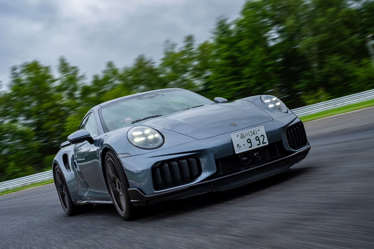 ポルシェ新型「911ターボS」
