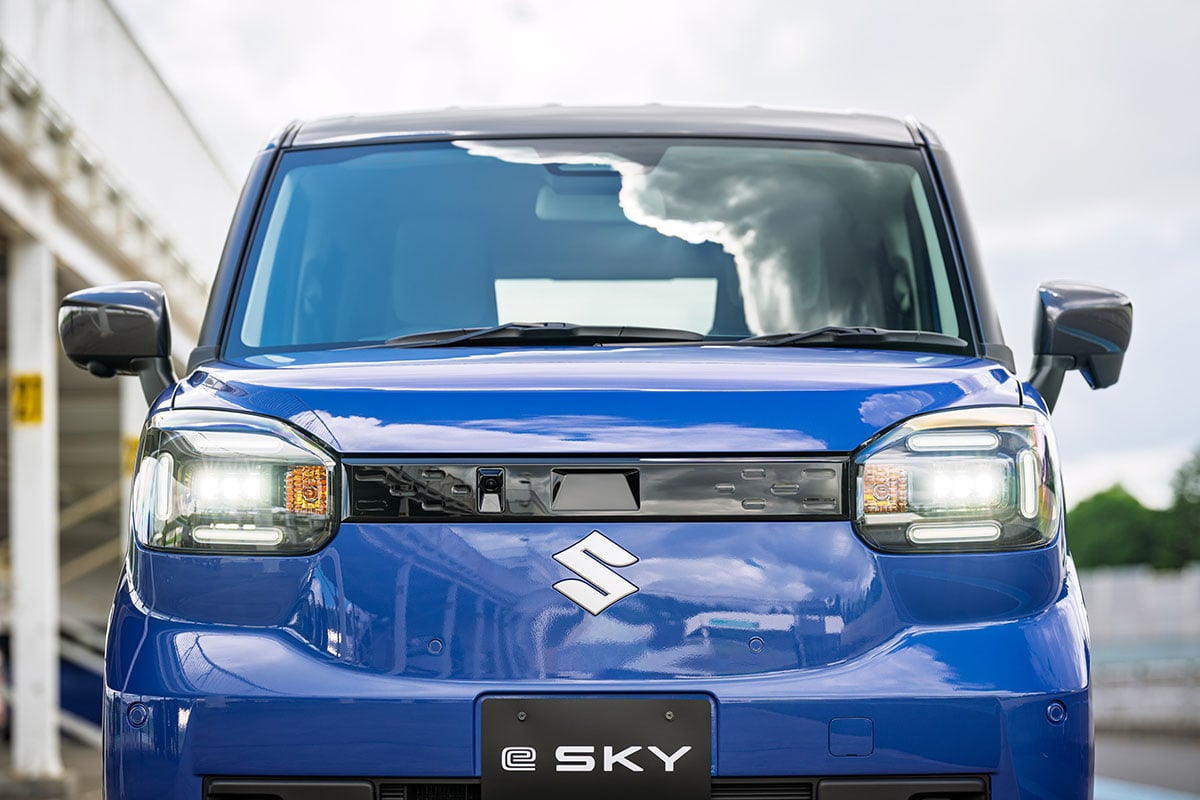 スズキ新型「eスカイ」（プロトタイプ）