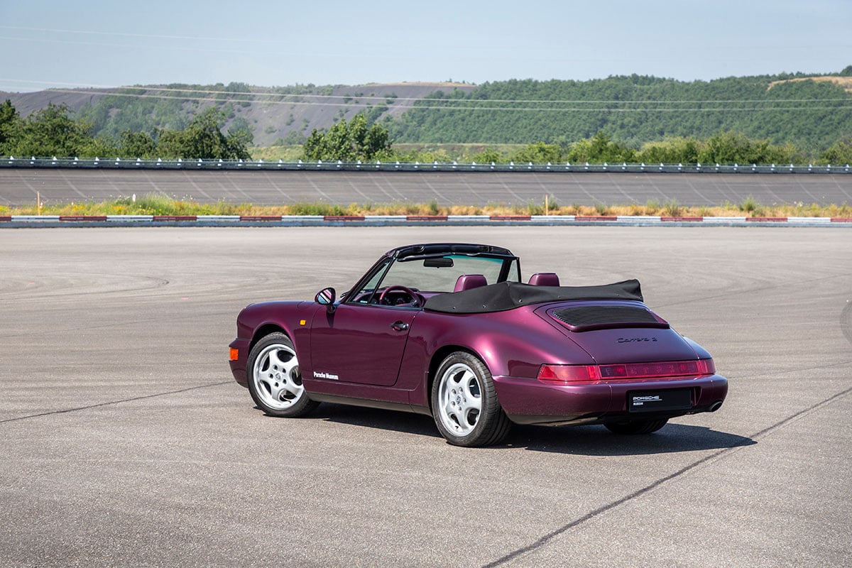 「911カブリオレ」は“Gシリーズ”から設定。“964”型にもラインナップされた