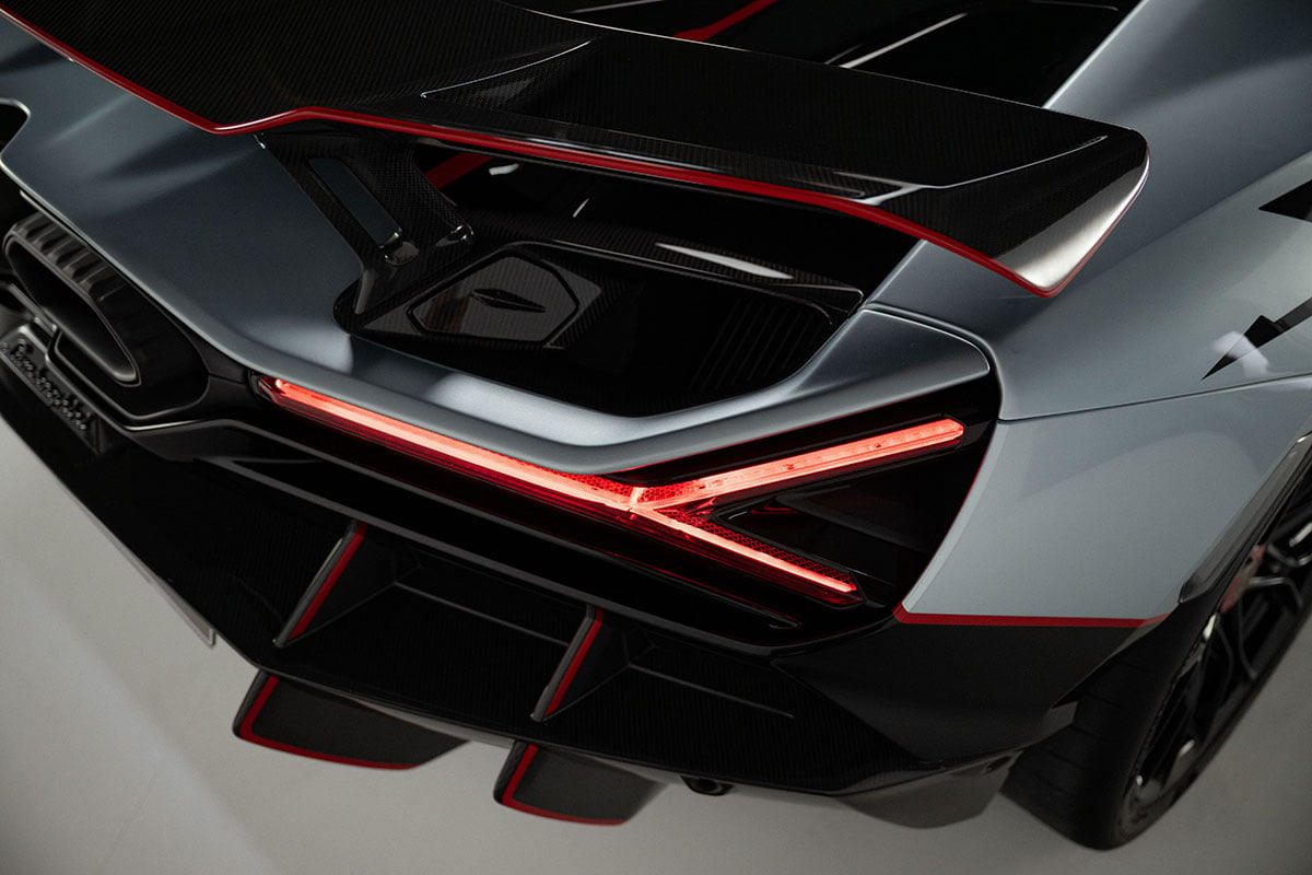 ランボルギーニ「レヴエルト SV」