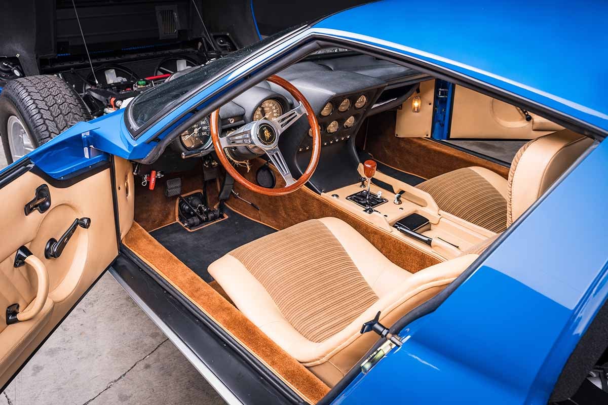オークションに出品される1967年式ランボルギーニ「ミウラP400」Genau Autiwerks