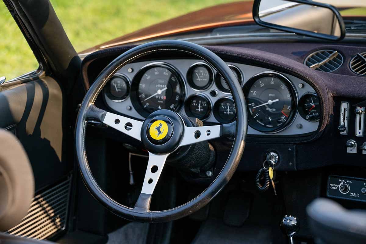 オークションに出品予定の1972年式フェラーリ「365GTS／4 デイトナ・スパイダー」Josh Sweeney(c)2026 Courtesy of RM Sotheby's