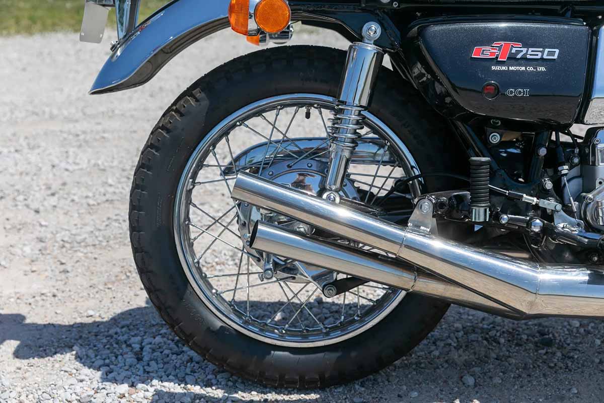 米国オンラインオークションに登場、落札された1974年式スズキ「GT750」