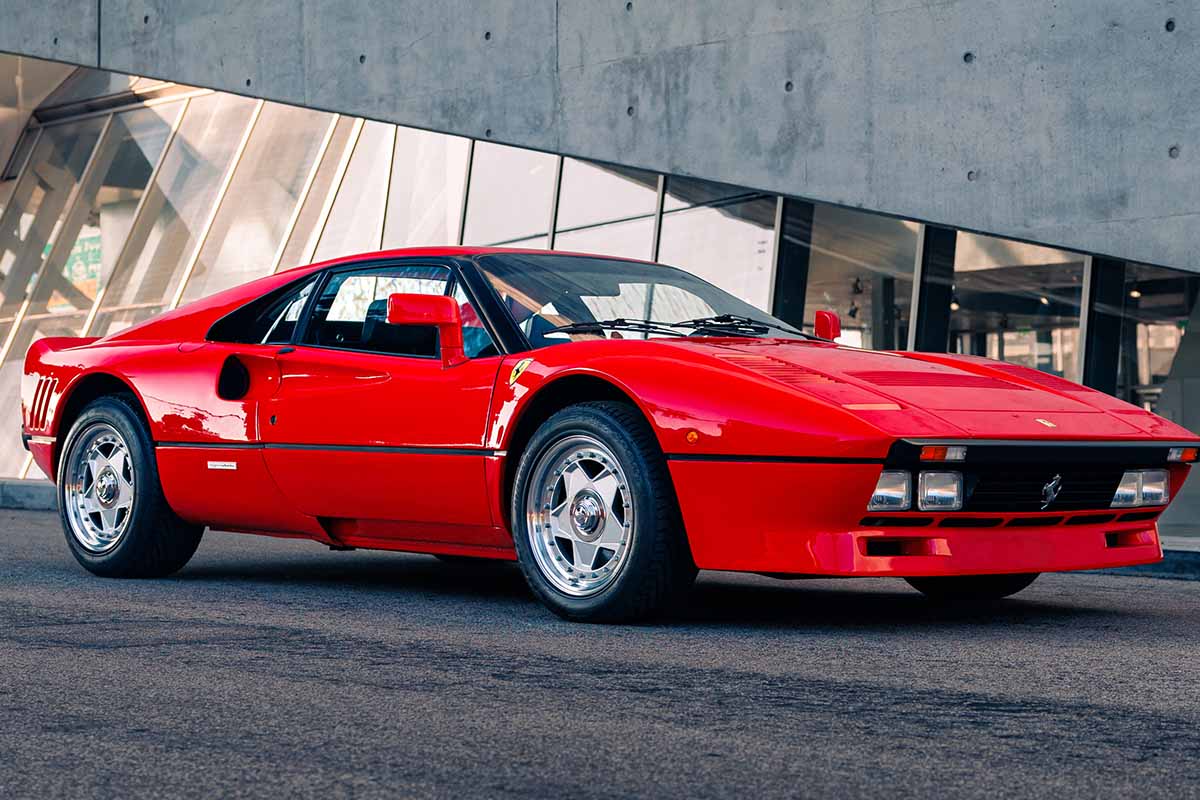 オークションに出品される1985年式フェラーリ「288GTO」Mikey Noga(c)2026 Courtesy of RM Sotheby's