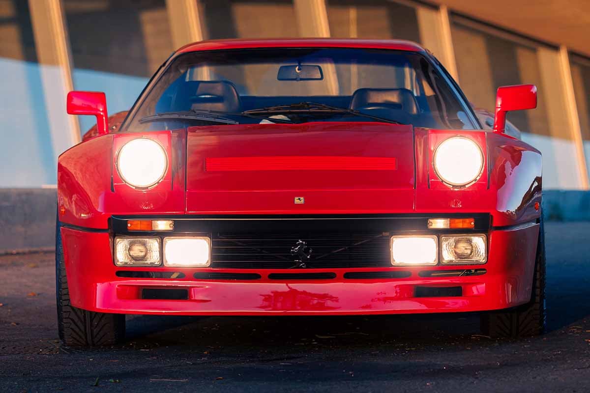 オークションに出品される1985年式フェラーリ「288GTO」Mikey Noga(c)2026 Courtesy of RM Sotheby's