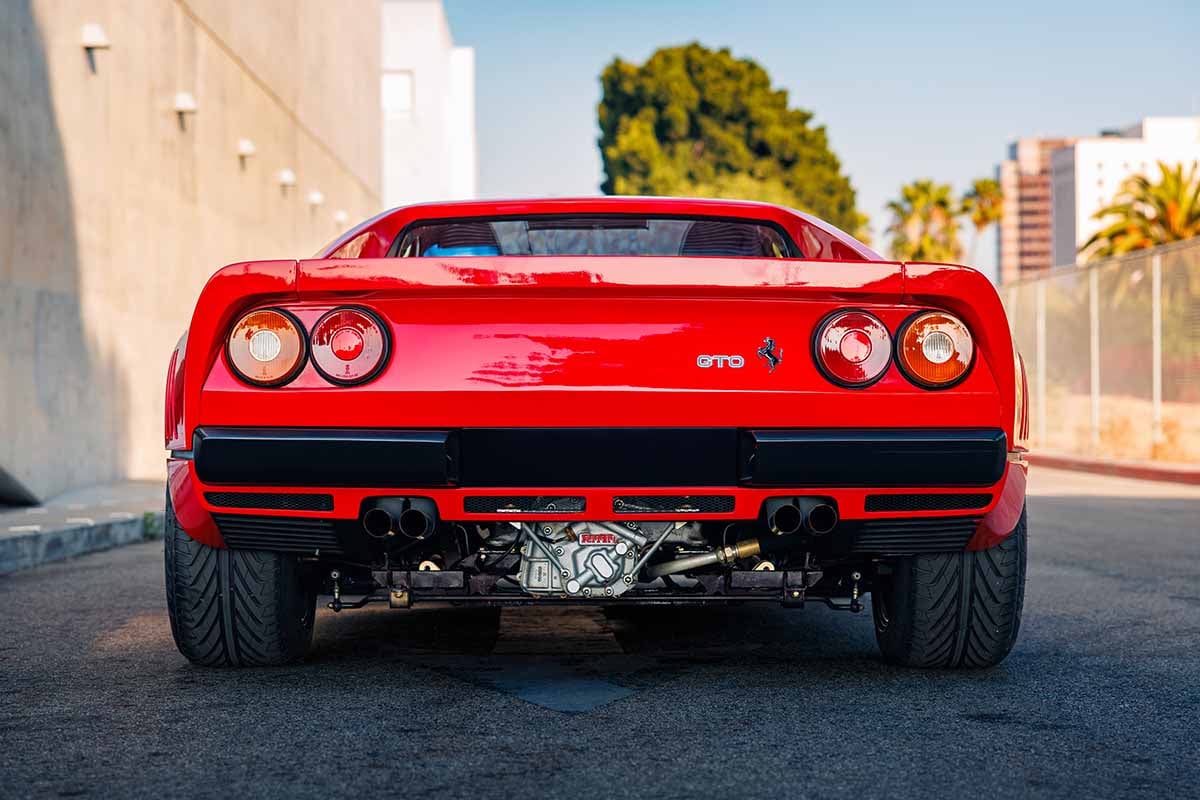 オークションに出品される1985年式フェラーリ「288GTO」Mikey Noga(c)2026 Courtesy of RM Sotheby's
