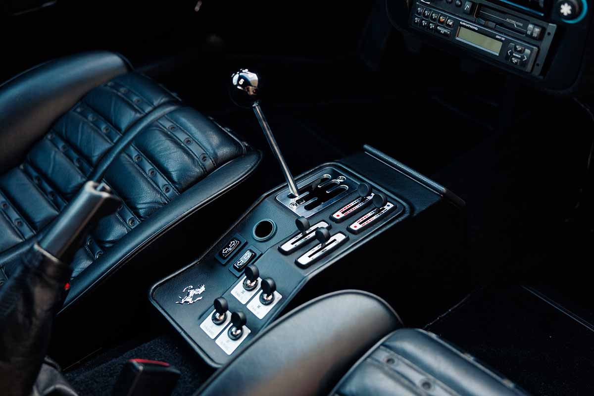 オークションに出品される1985年式フェラーリ「288GTO」Mikey Noga(c)2026 Courtesy of RM Sotheby's
