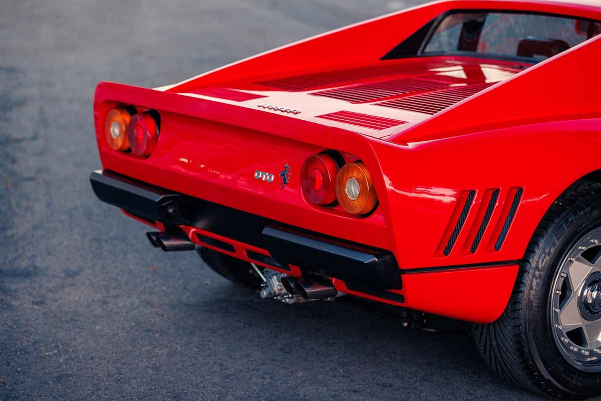 オークションに出品される1985年式フェラーリ「288GTO」Mikey Noga(c)2026 Courtesy of RM Sotheby's