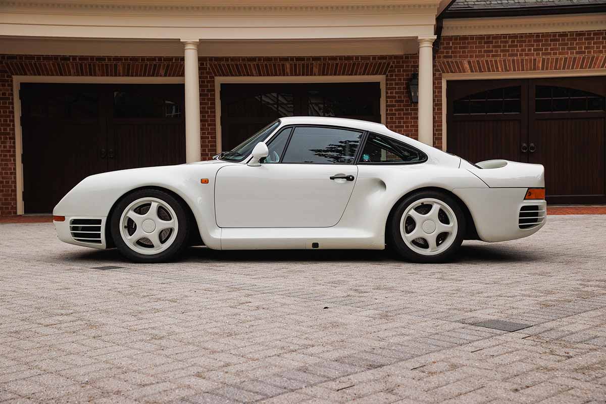 オークションに出品予定の1989年式ポルシェ「959スポーツ」Andrew Miterko(c)2026 Courtesy of RM Sotheby's