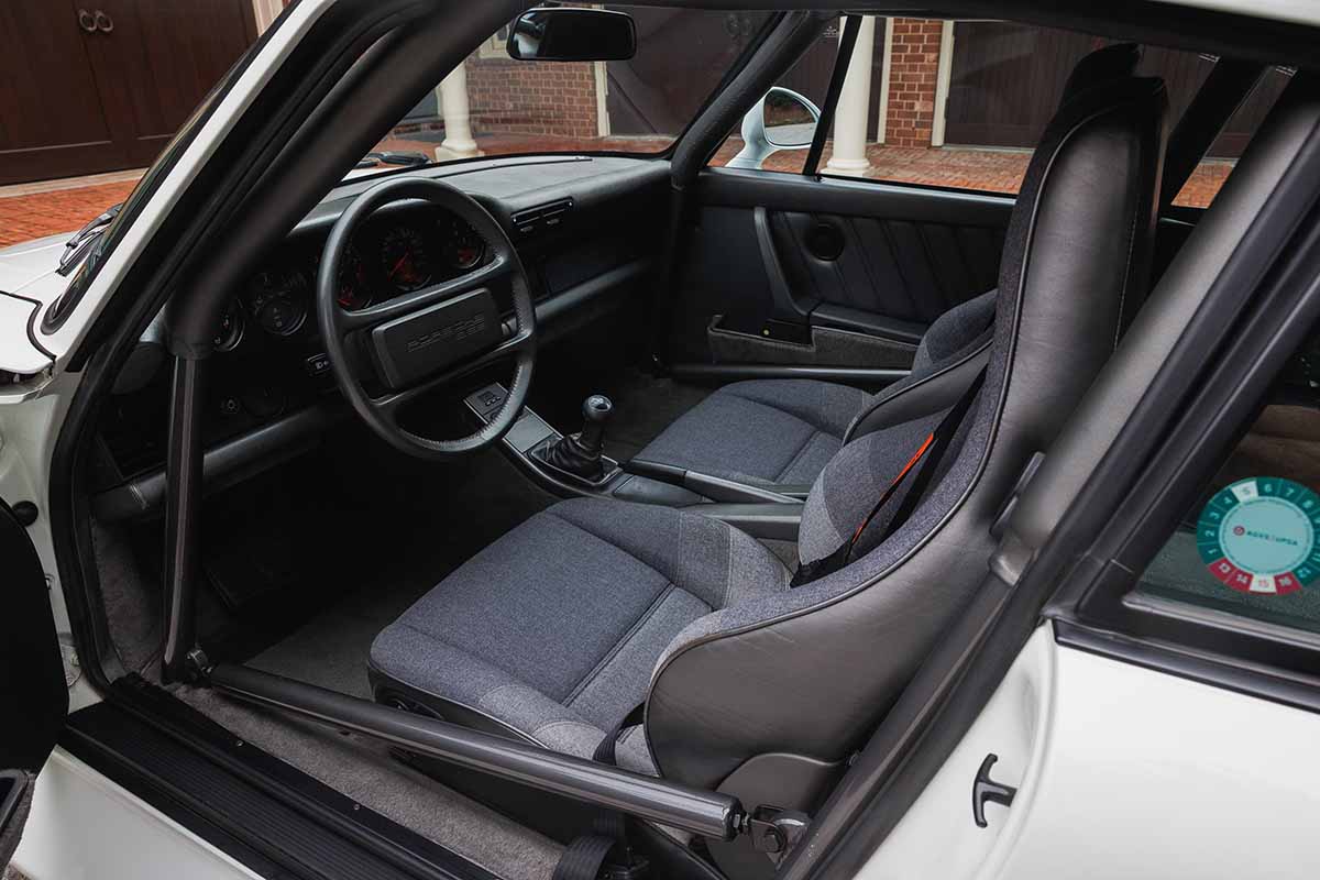 オークションに出品予定の1989年式ポルシェ「959スポーツ」Andrew Miterko(c)2026 Courtesy of RM Sotheby's