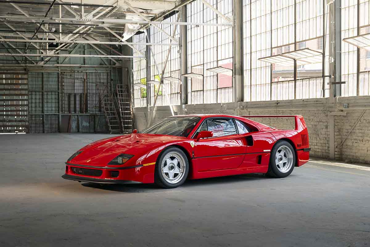 オークションに出品される予定の1991年式フェラーリ「F40」Robin Adams(c)2026 Courtesy of RM Sotheby's