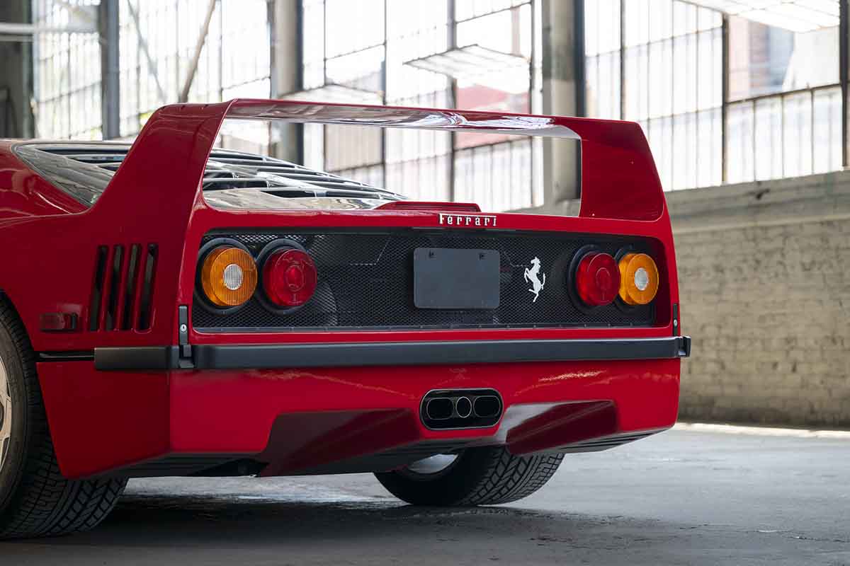 オークションに出品される予定の1991年式フェラーリ「F40」Robin Adams(c)2026 Courtesy of RM Sotheby's