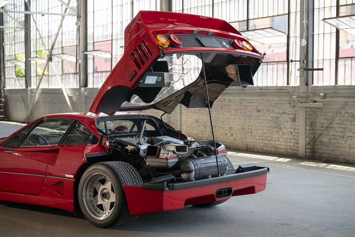 オークションに出品される予定の1991年式フェラーリ「F40」Robin Adams(c)2026 Courtesy of RM Sotheby's