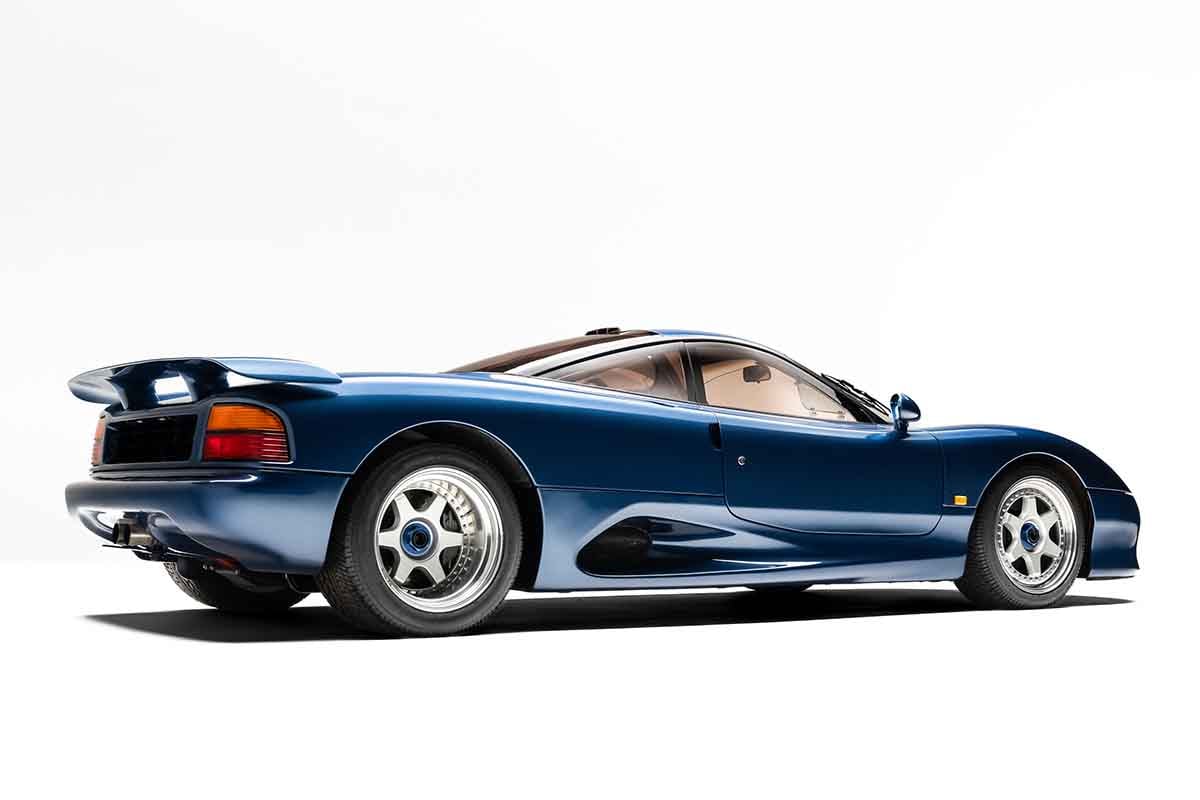 オークションに出品予定の1991年式ジャガー「XJR-15」Jeremy Cliff(c)2026 Courtesy of RM Sotheby's