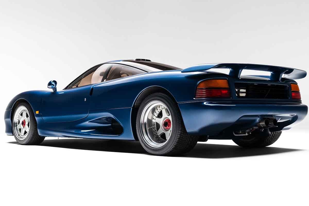 オークションに出品予定の1991年式ジャガー「XJR-15」Jeremy Cliff(c)2026 Courtesy of RM Sotheby's