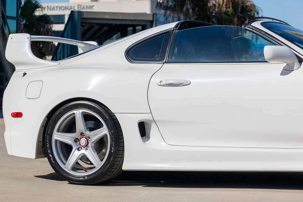 オークションに出品予定の1994年式トヨタ「TRD 3000GT」(c)2026 Courtesy of RM Sotheby's