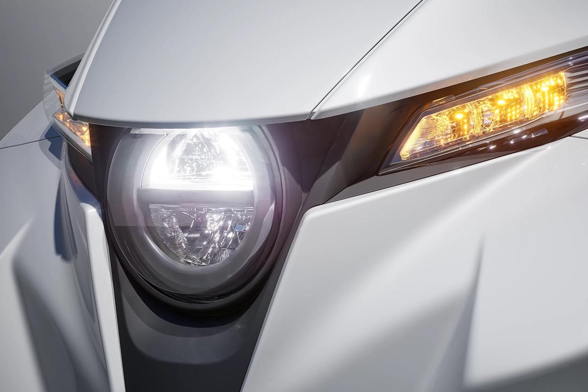 リーンモビリティが開発した3輪EV「リーンスリー」